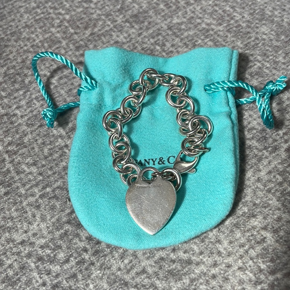 Tiffany & Co. Chain Heart Bracelet